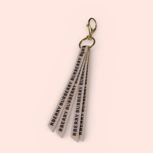 🗝️✨ Burberry Logo Tassel Keychain | Chic Luxury Bag Charm ✨🗝️